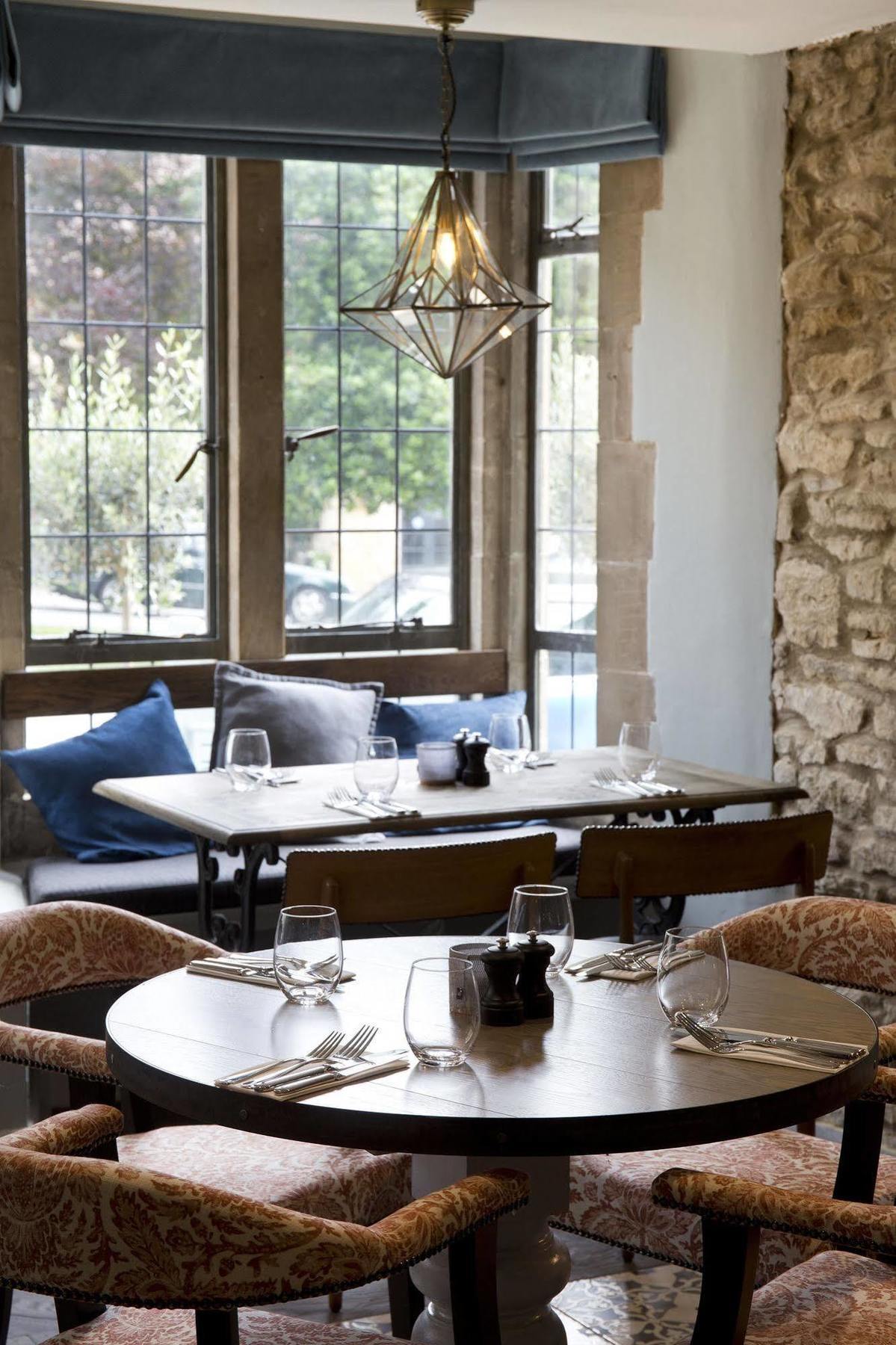 The Sheep On Sheep Street Hotel Stow-on-the-Wold Exterior photo