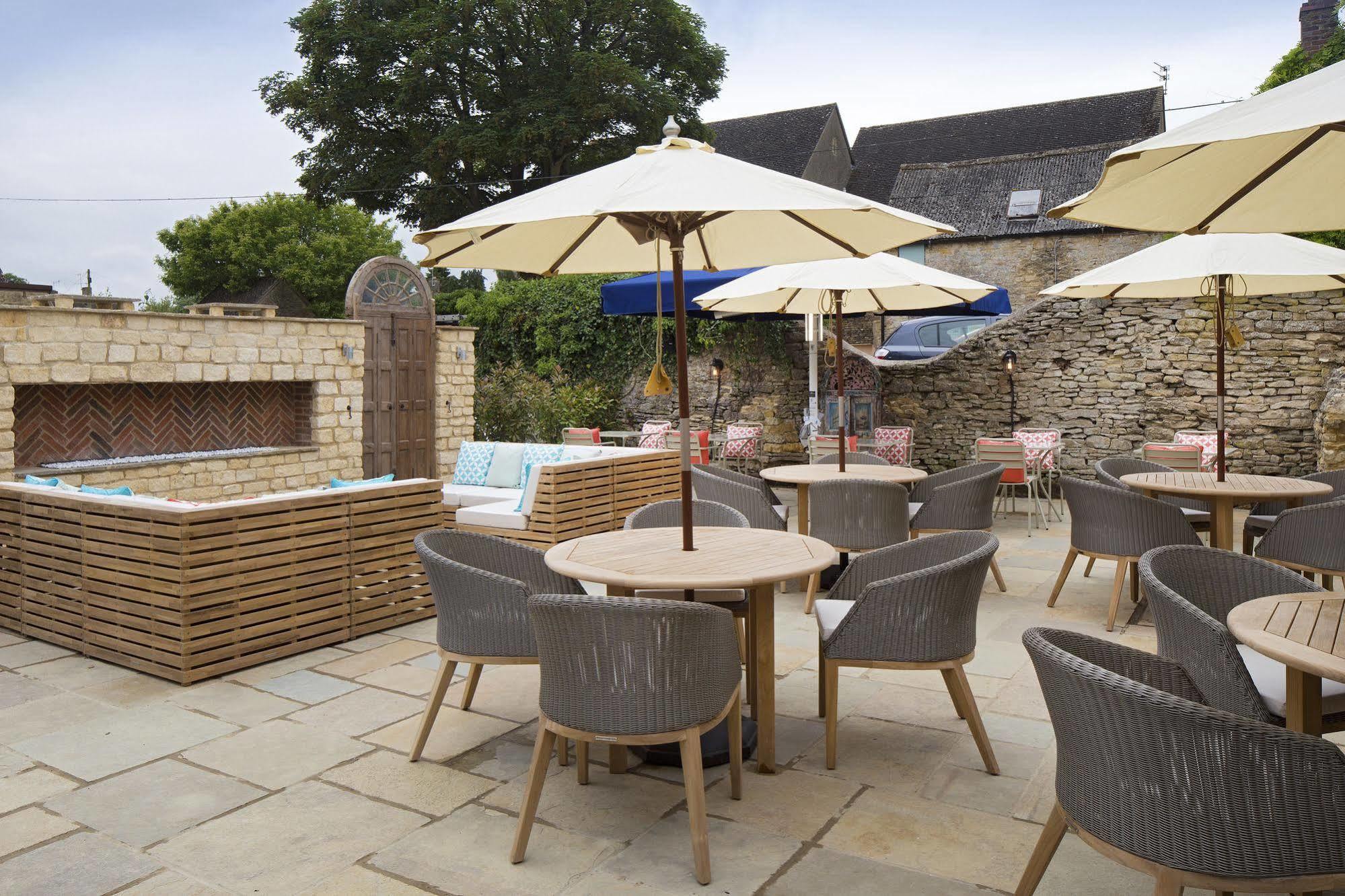 The Sheep On Sheep Street Hotel Stow-on-the-Wold Exterior photo